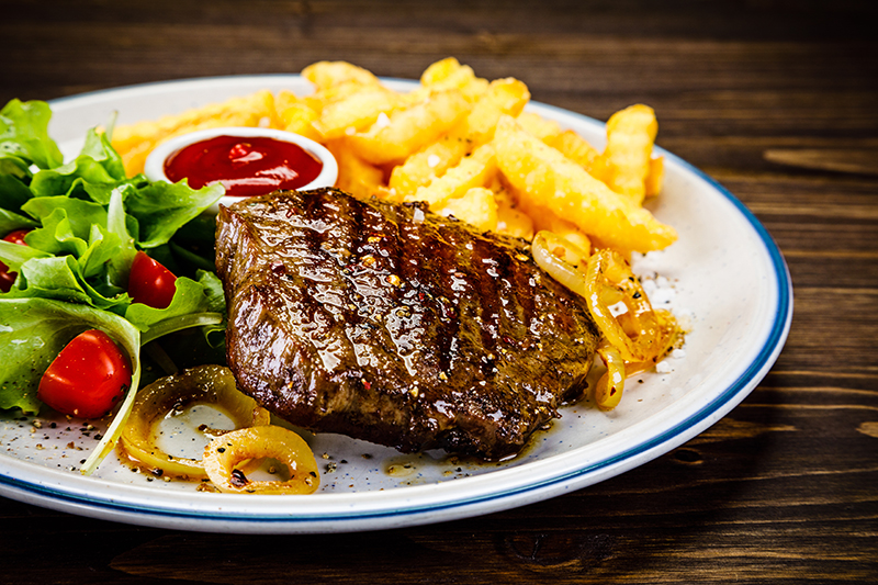 Steak frites with green salad